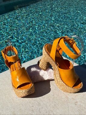 Paloma Barcelo Ochre/Ocra Yellow Leather Sandals New Without Tags Size 40
